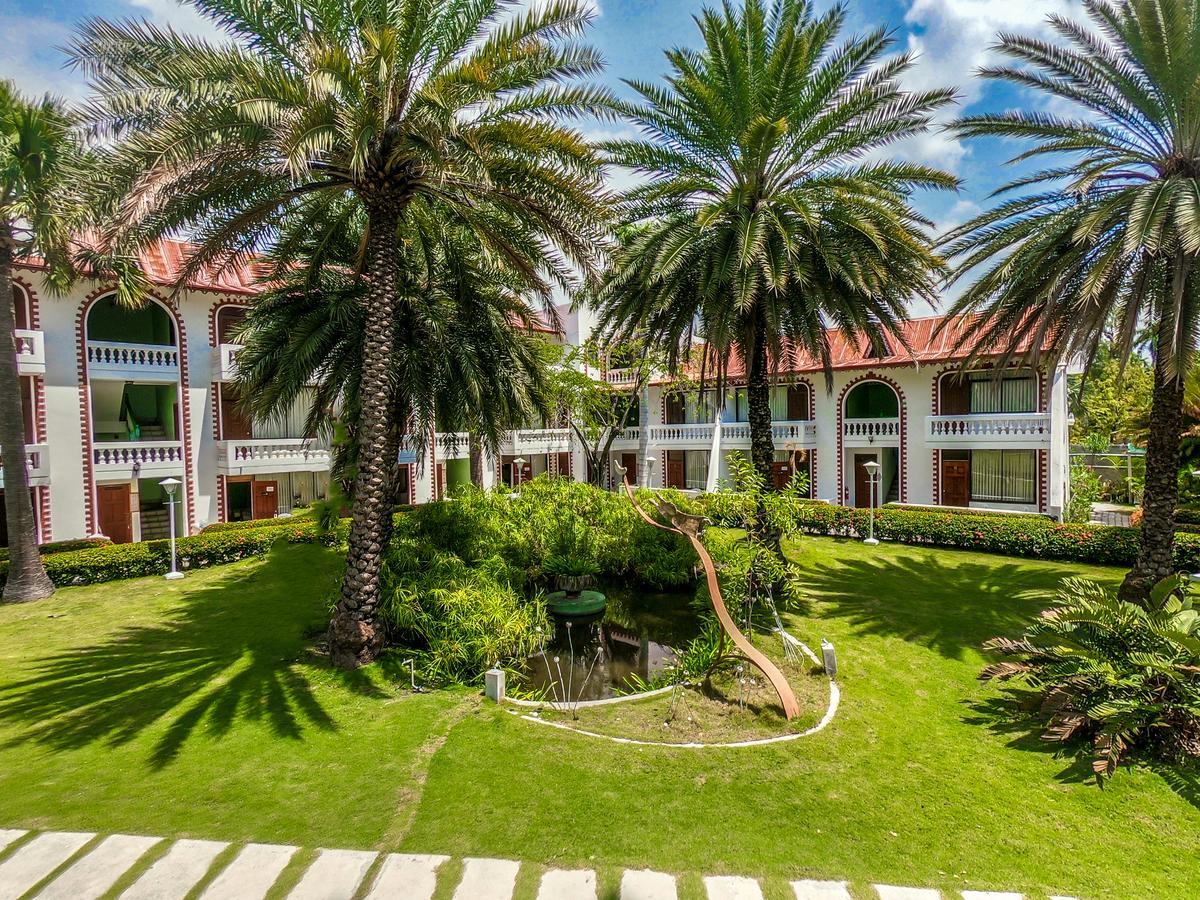 Moulin Sur Mer Beach Resort - All Inclusive Montrouis Exterior foto