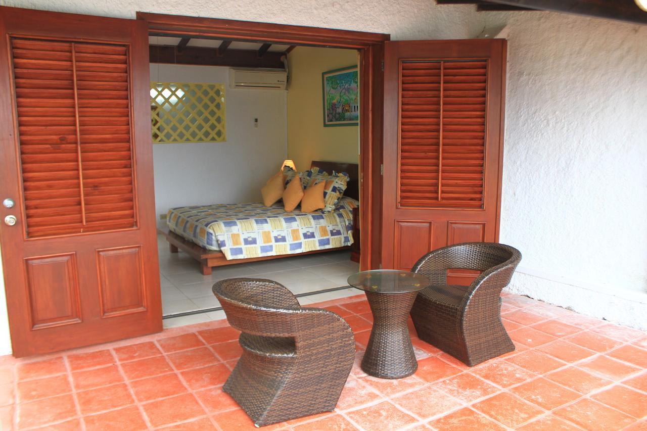 Moulin Sur Mer Beach Resort - All Inclusive Montrouis Exterior foto